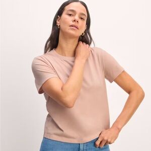 Everlane Women's Pink T-Shirt